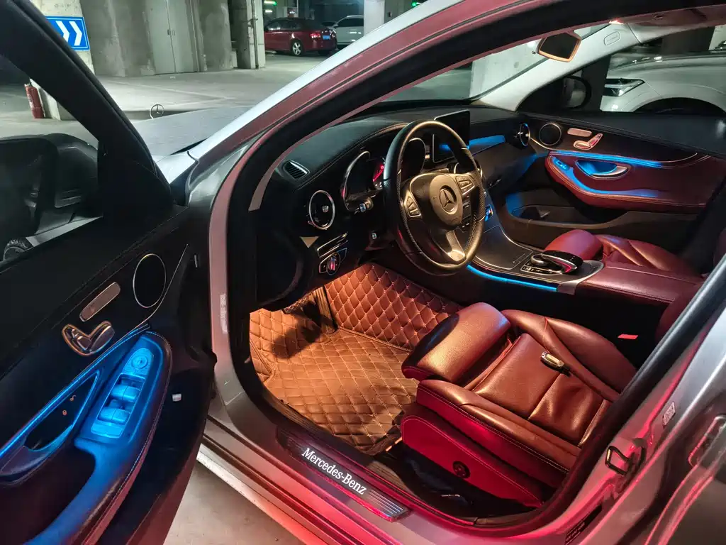 Mercedes-Benz C-Class 2018