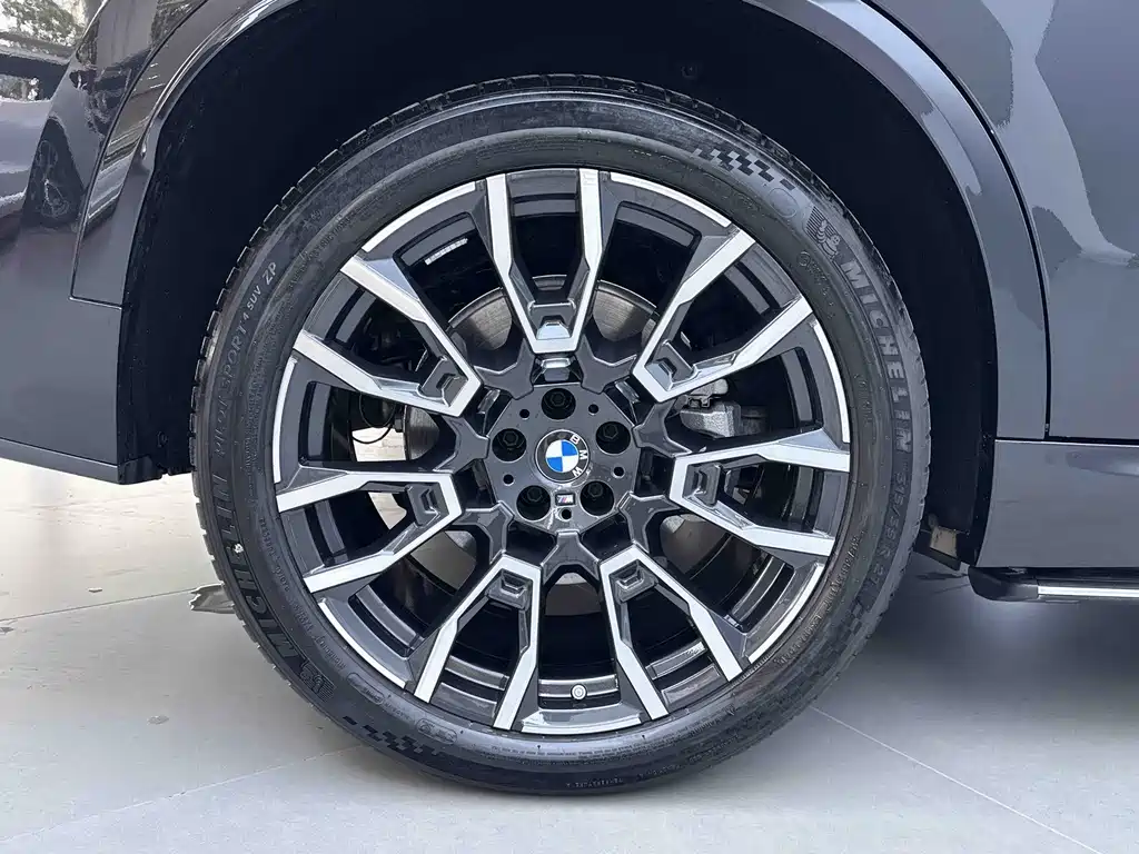 BMW X5 2024 — фото 17