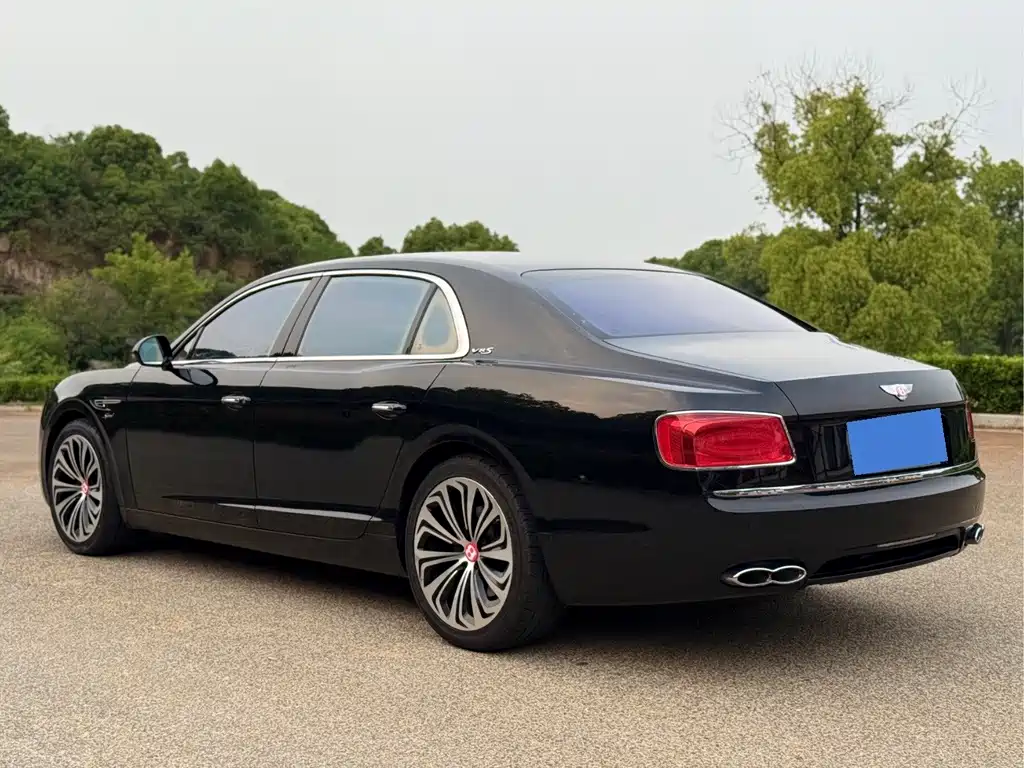 Bentley Flying Spur 2014 — фото 5