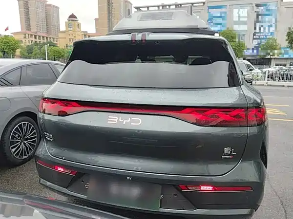 BYD Tang L 2025