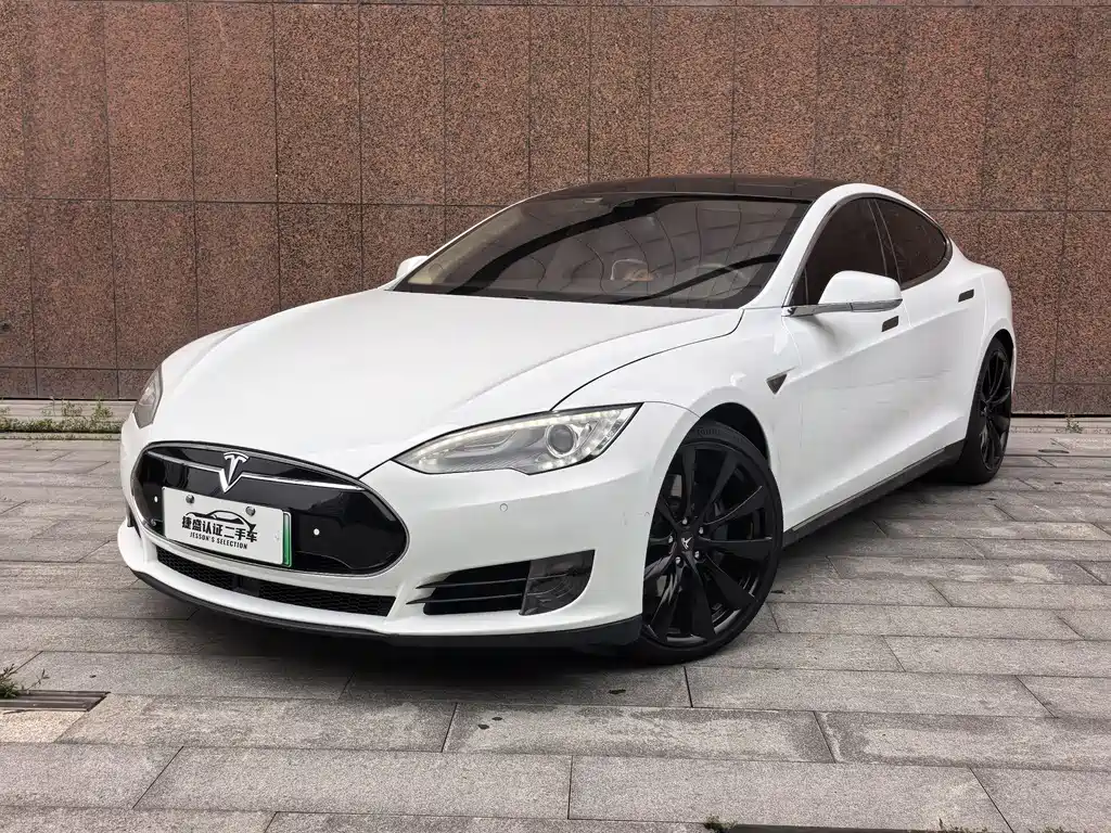 Tesla Model S 2016