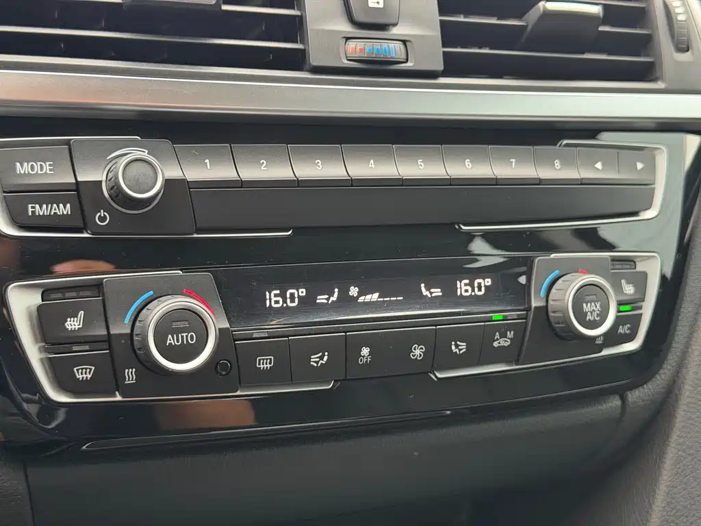 BMW 3 Series GT 2019 — фото 14