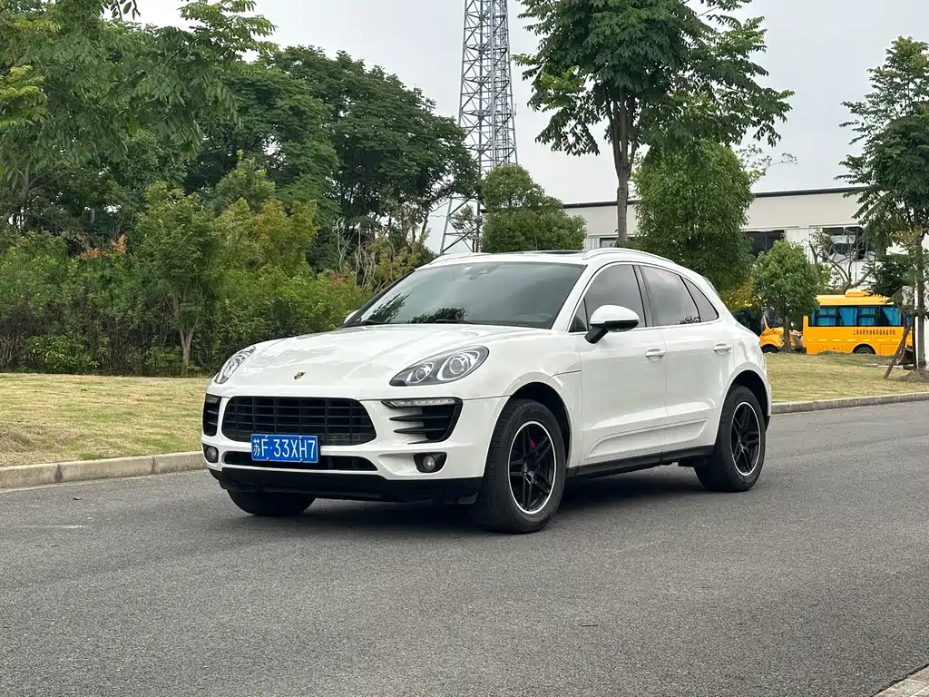 Porsche Macan 2017 — фото 1