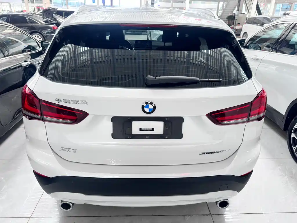 BMW X1 2021 — фото 15