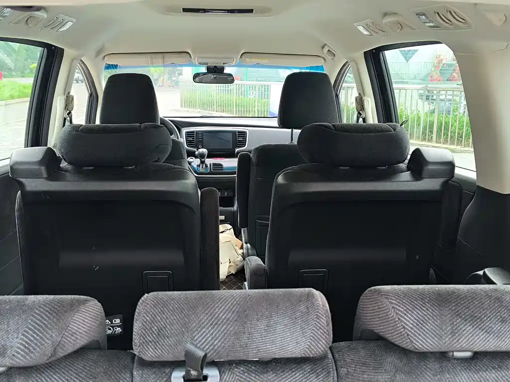 Honda Odyssey 2021 — фото 18