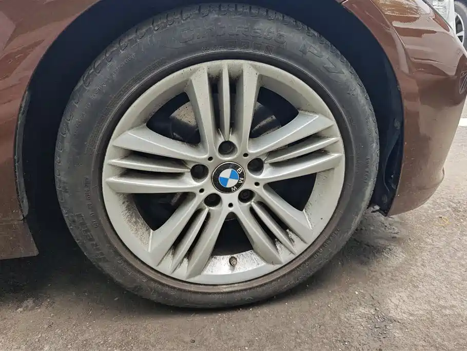 BMW 3 Series 2016