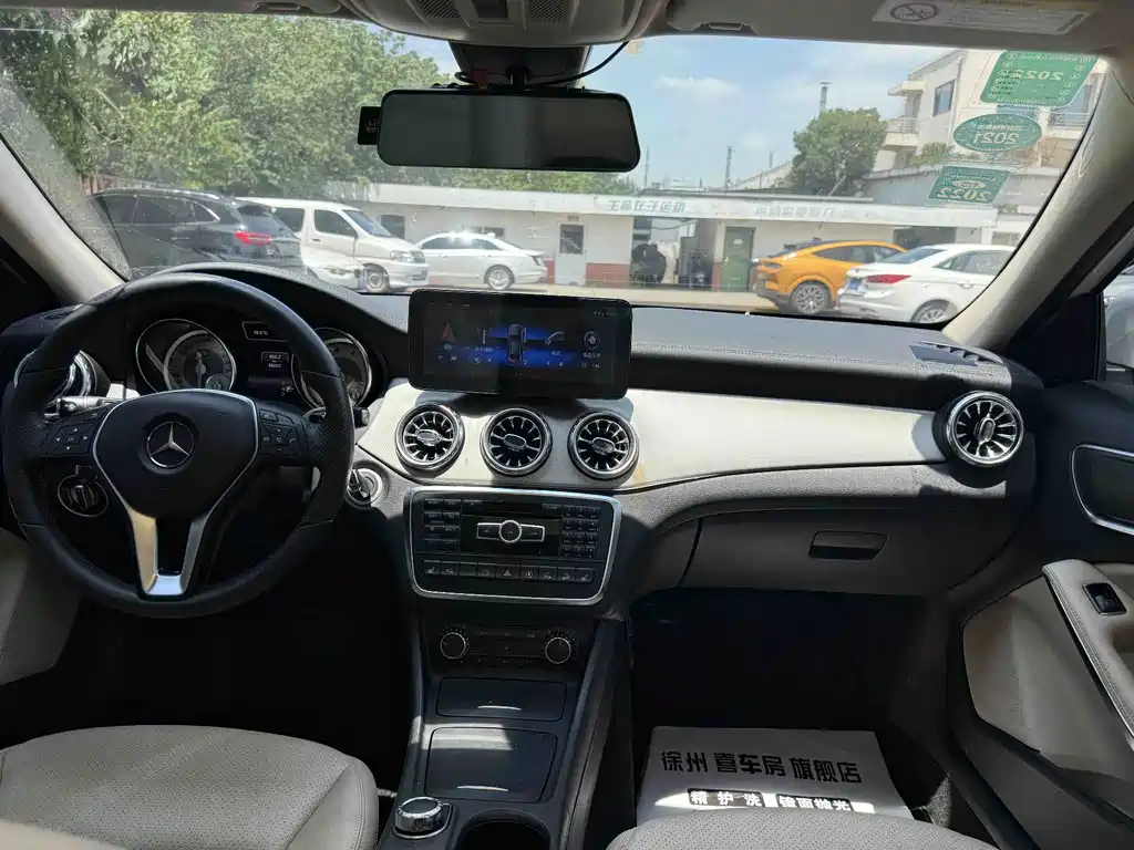 Mercedes-Benz GLA 2016 — фото 15