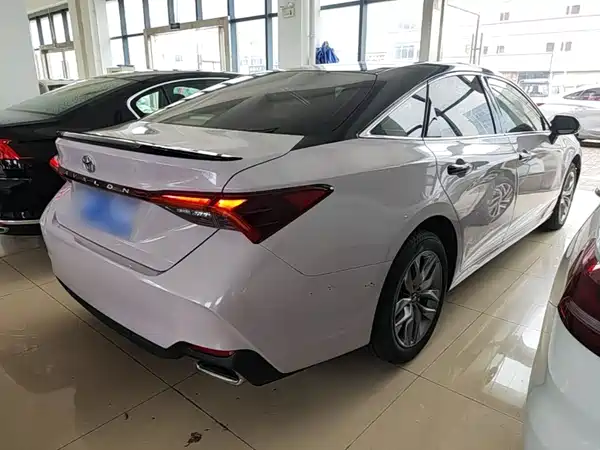 Toyota Avalon 2021