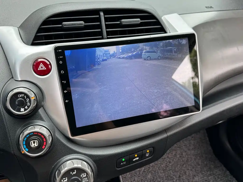 Honda Fit 2013 — фото 12