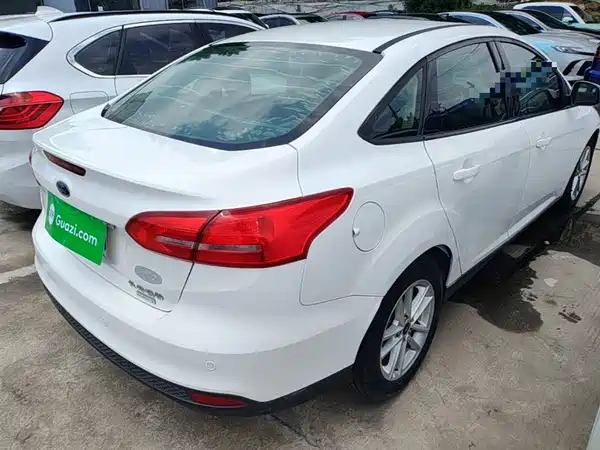 Ford Focus 2015