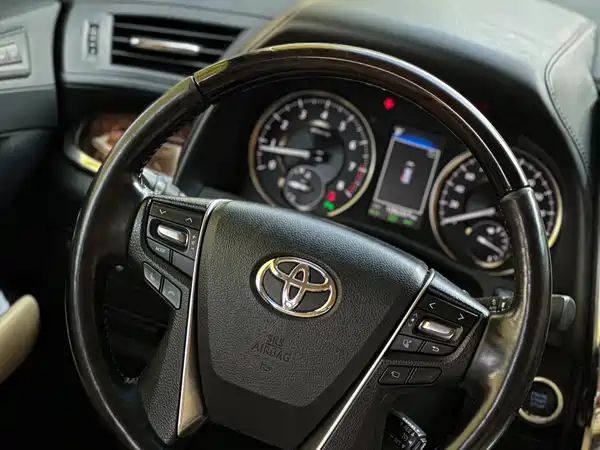 Toyota Alphard 2018