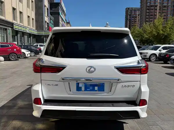 Lexus Hennessey 2018