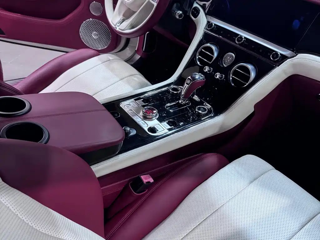 Bentley Continental 2014 — фото 4