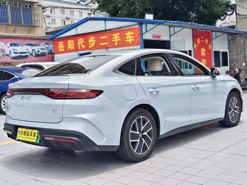 BYD Qin L 2024 — фото 19