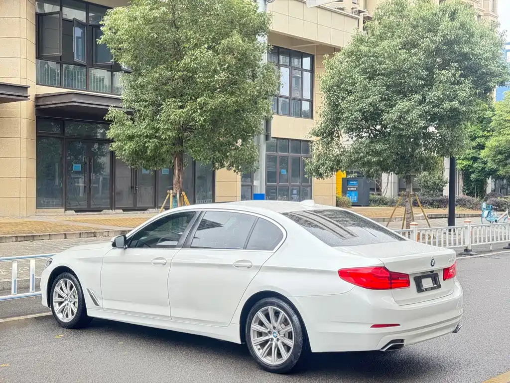 BMW 5 Series 2017