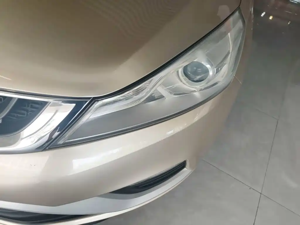 Geely Emgrand GS 2016 — фото 24