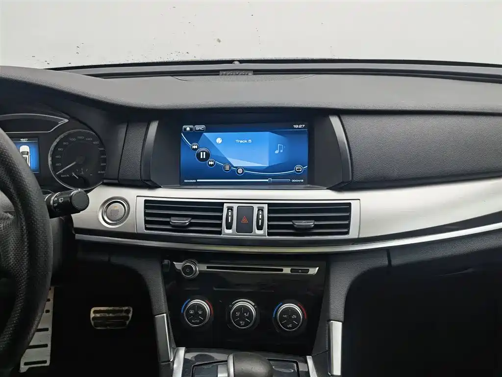 Haval H7 2017 — фото 12