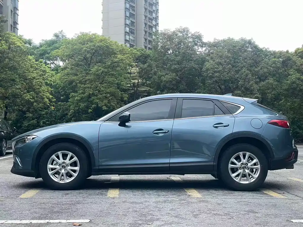 Mazda CX-4 2019