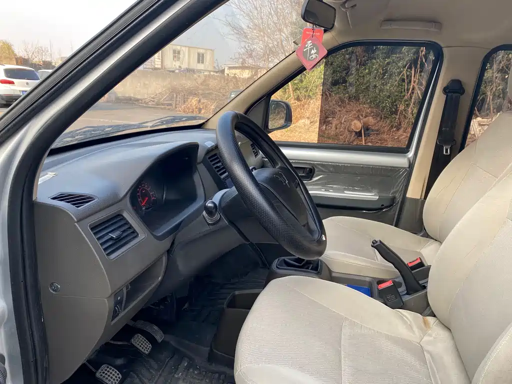 Wuling Rongguang S 2021