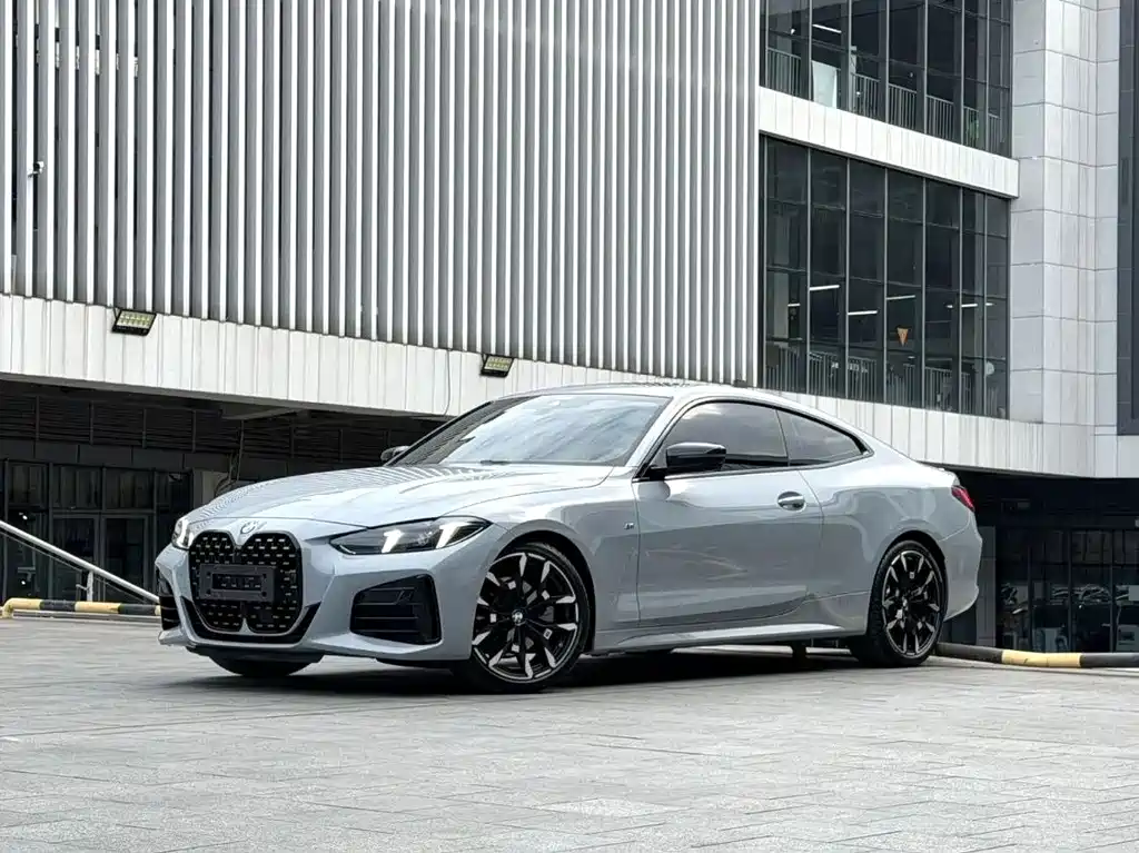 BMW 4 Series 2025
