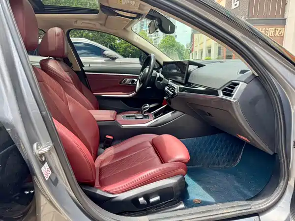 BMW i3 2022