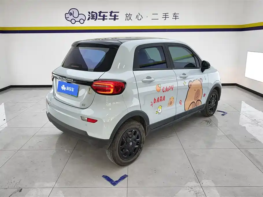 Leapmotor Zero Running T03 2025