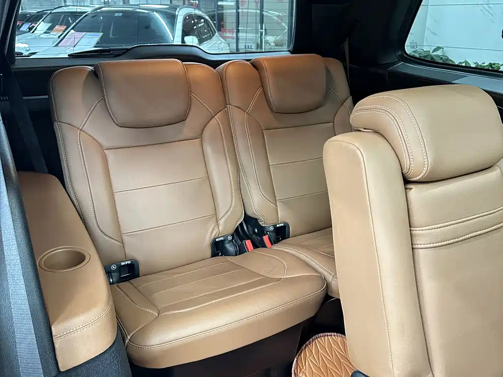 Mercedes-Benz GLS 2018 — фото 14
