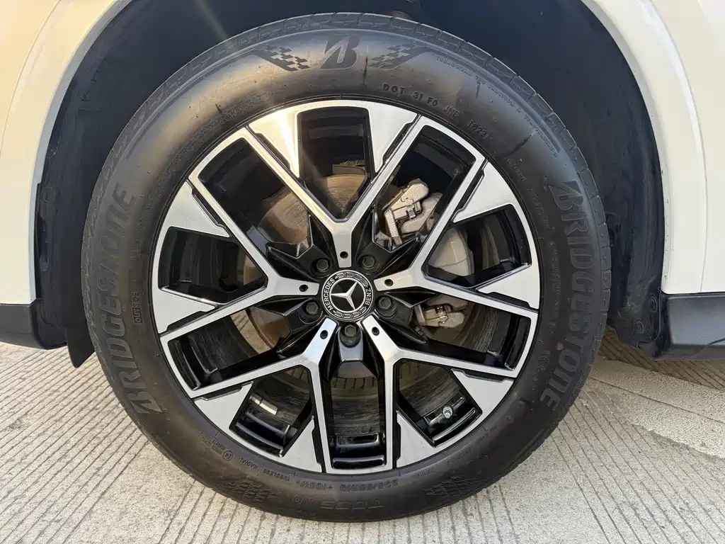 Mercedes-Benz GLC 2023 — фото 15