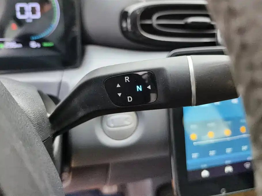 Leapmotor Zero Running T03 2025 — фото 16