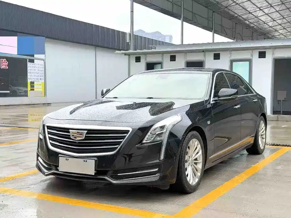 Cadillac CT6 2017 — фото 1