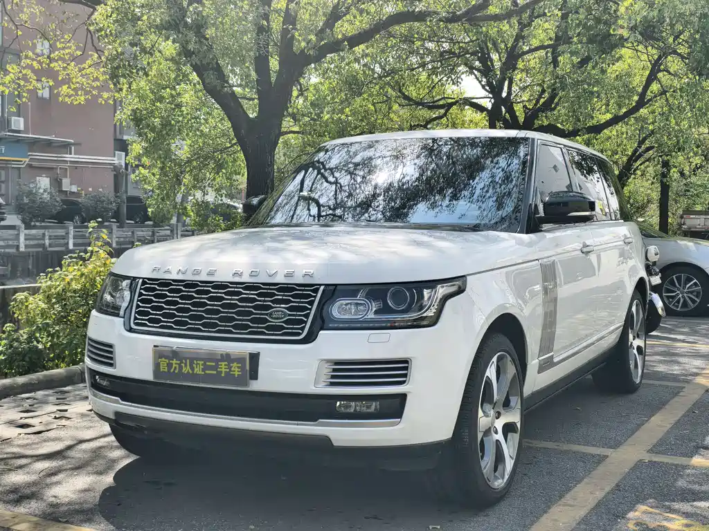 Land Rover Range Rover 2017 — фото 1