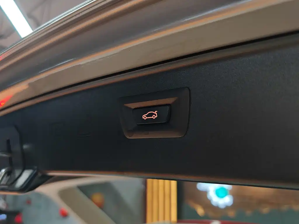 BMW 5 Series 2015 — фото 12