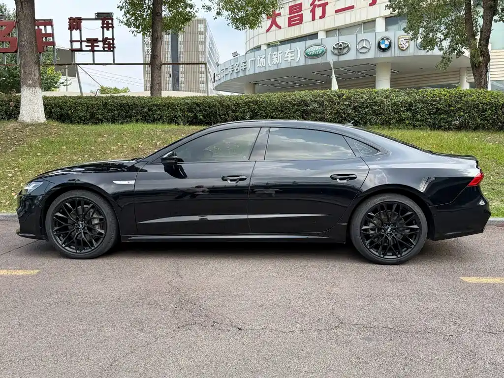 Audi A7L 2023 — фото 3