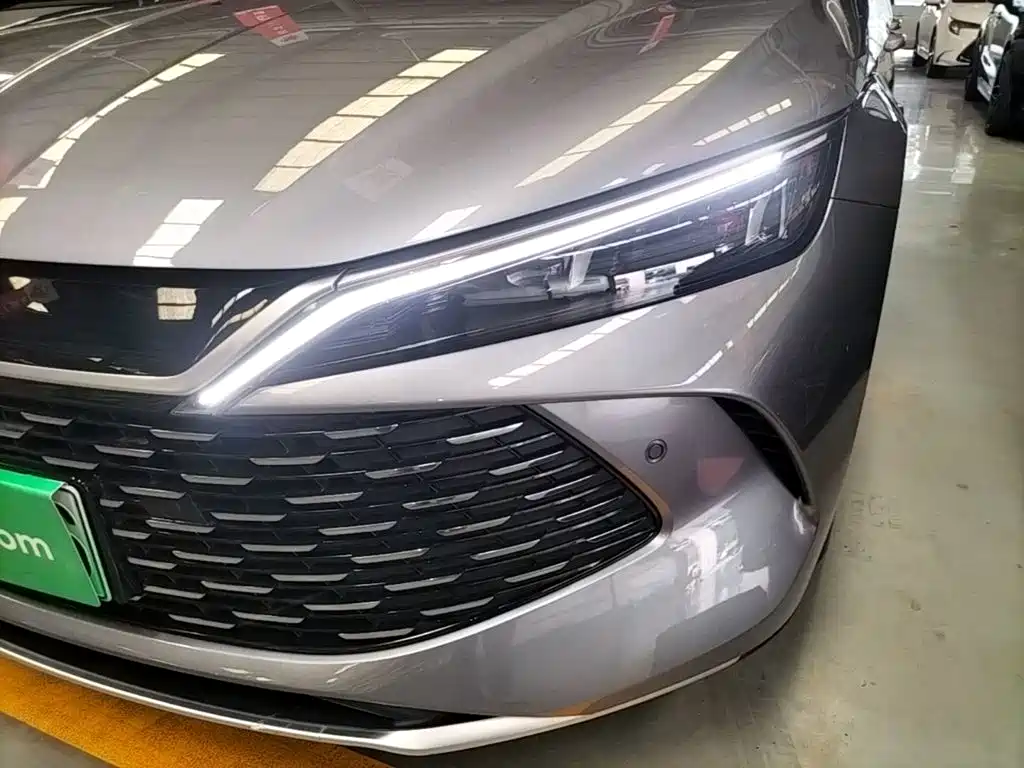 BYD Qin L 2025 — фото 24