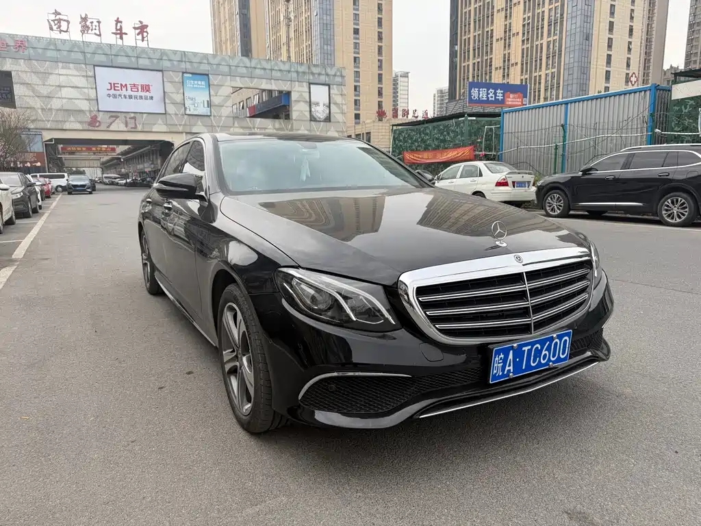 Mercedes-Benz E-Class 2019 — фото 3