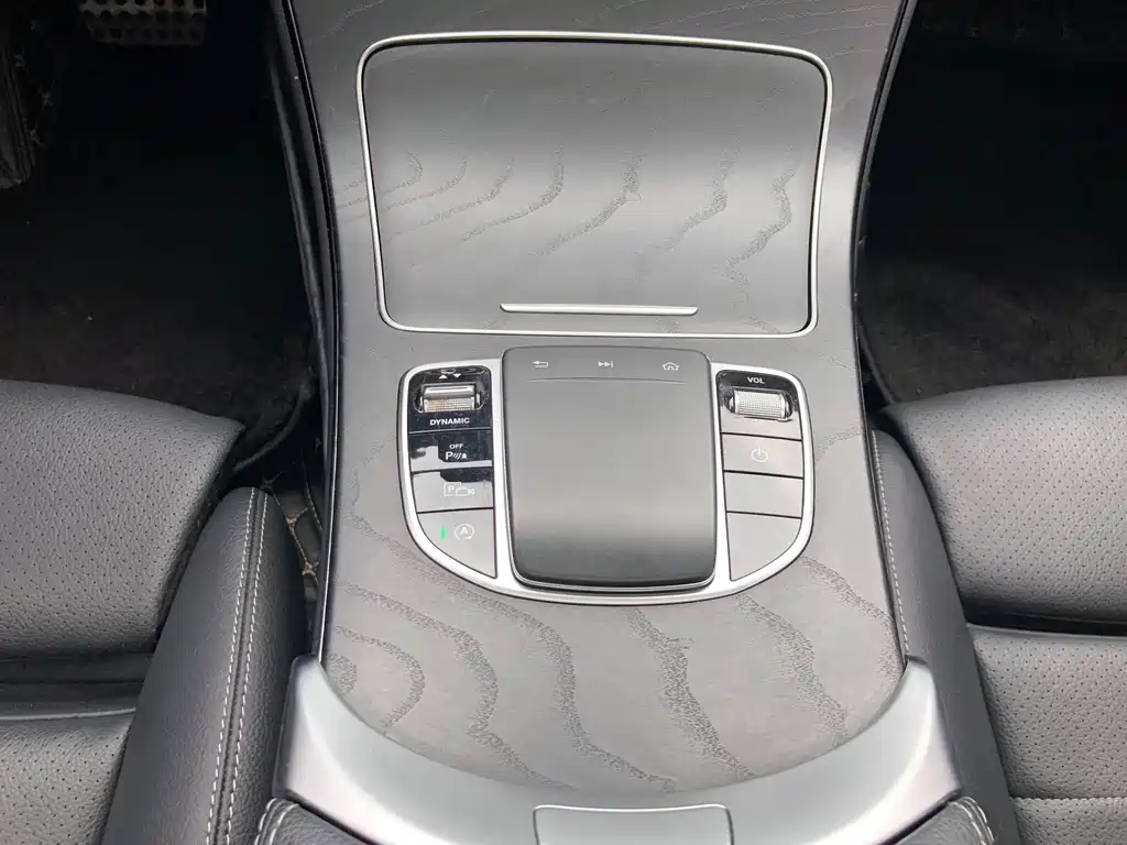 Mercedes-Benz C-Class 2020 — фото 14