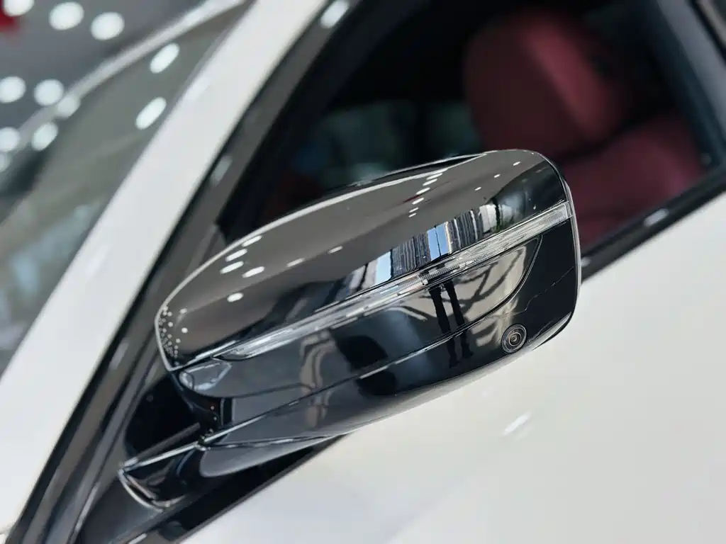 BMW 3 Series 2023 — фото 13