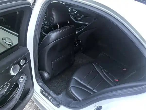 Mercedes-Benz C-Class 2015