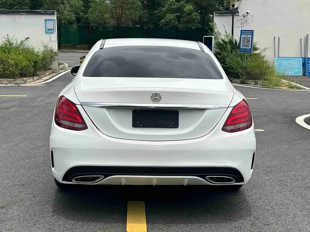 Mercedes-Benz C-Class 2018