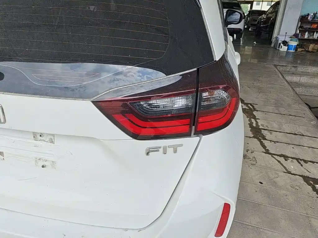 Honda Fit 2022 — фото 8