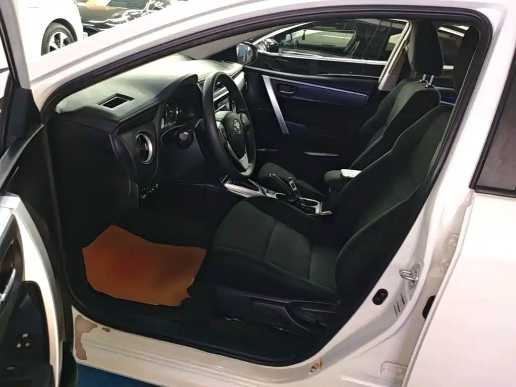 Toyota Levin 2017 — фото 15