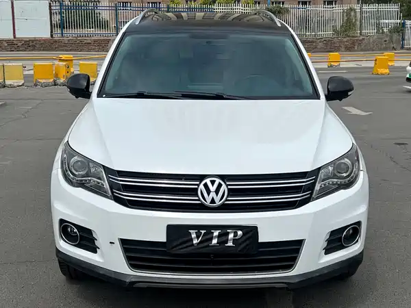 Volkswagen Tiguan 2012