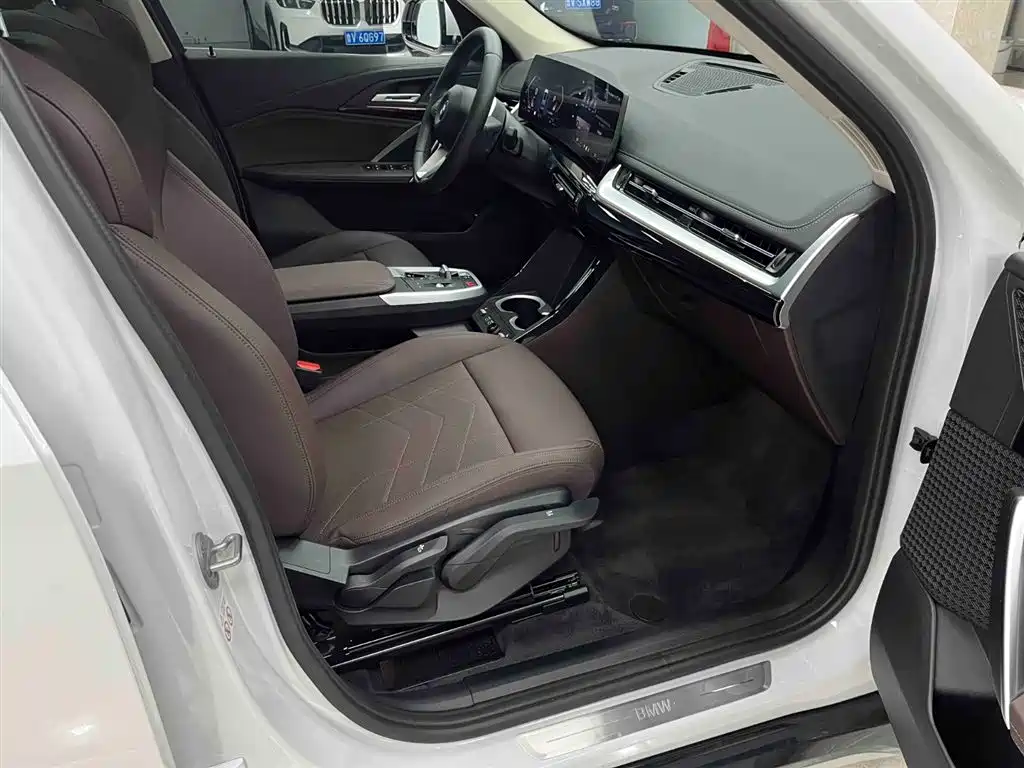 BMW X1 2023 — фото 12
