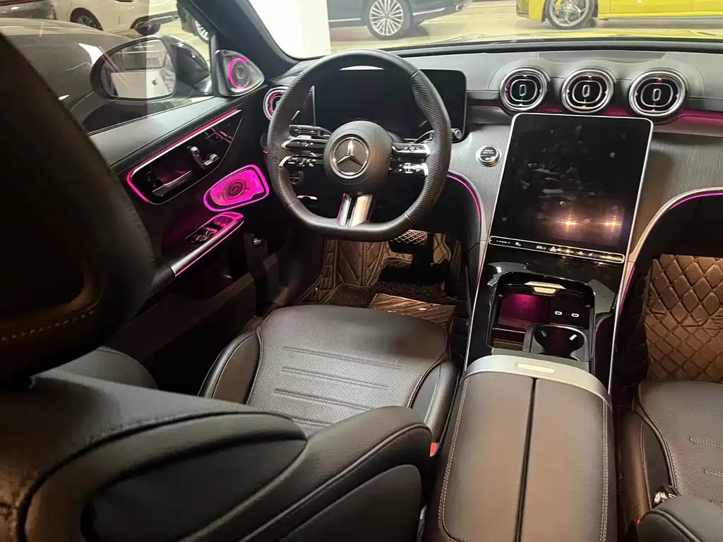 Mercedes-Benz C-Class 2023
