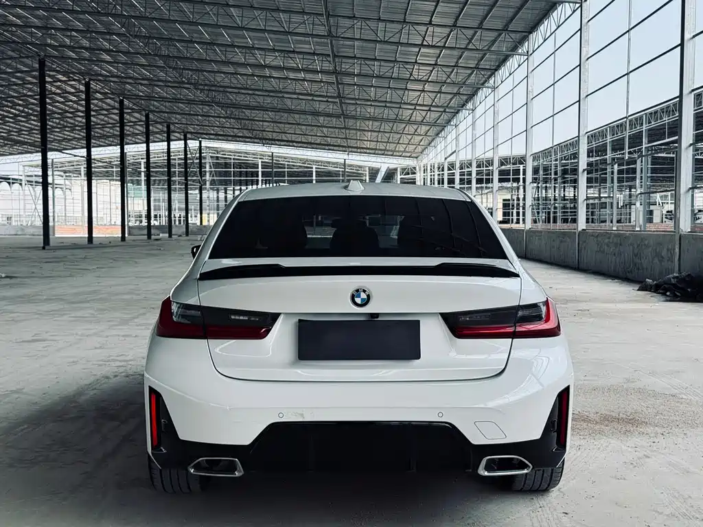 BMW 3 Series 2023