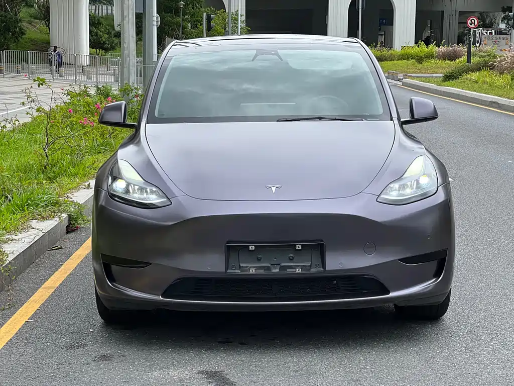 Tesla Model Y 2022 — фото 3