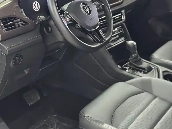 Volkswagen Tharu 2022