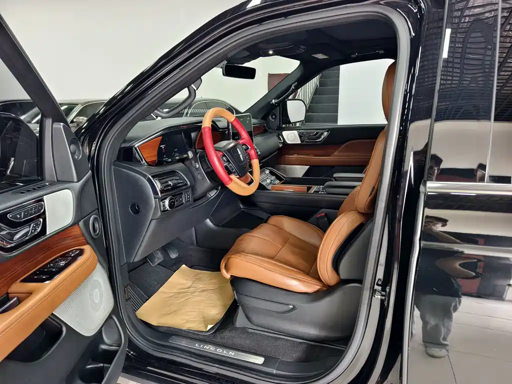 Lincoln Navigator 2019