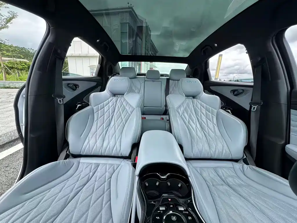 BYD Seal 2023 — фото 11