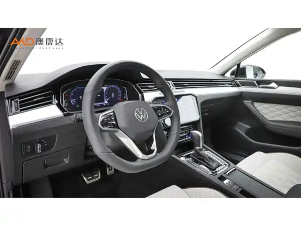 Volkswagen Magotan 2025